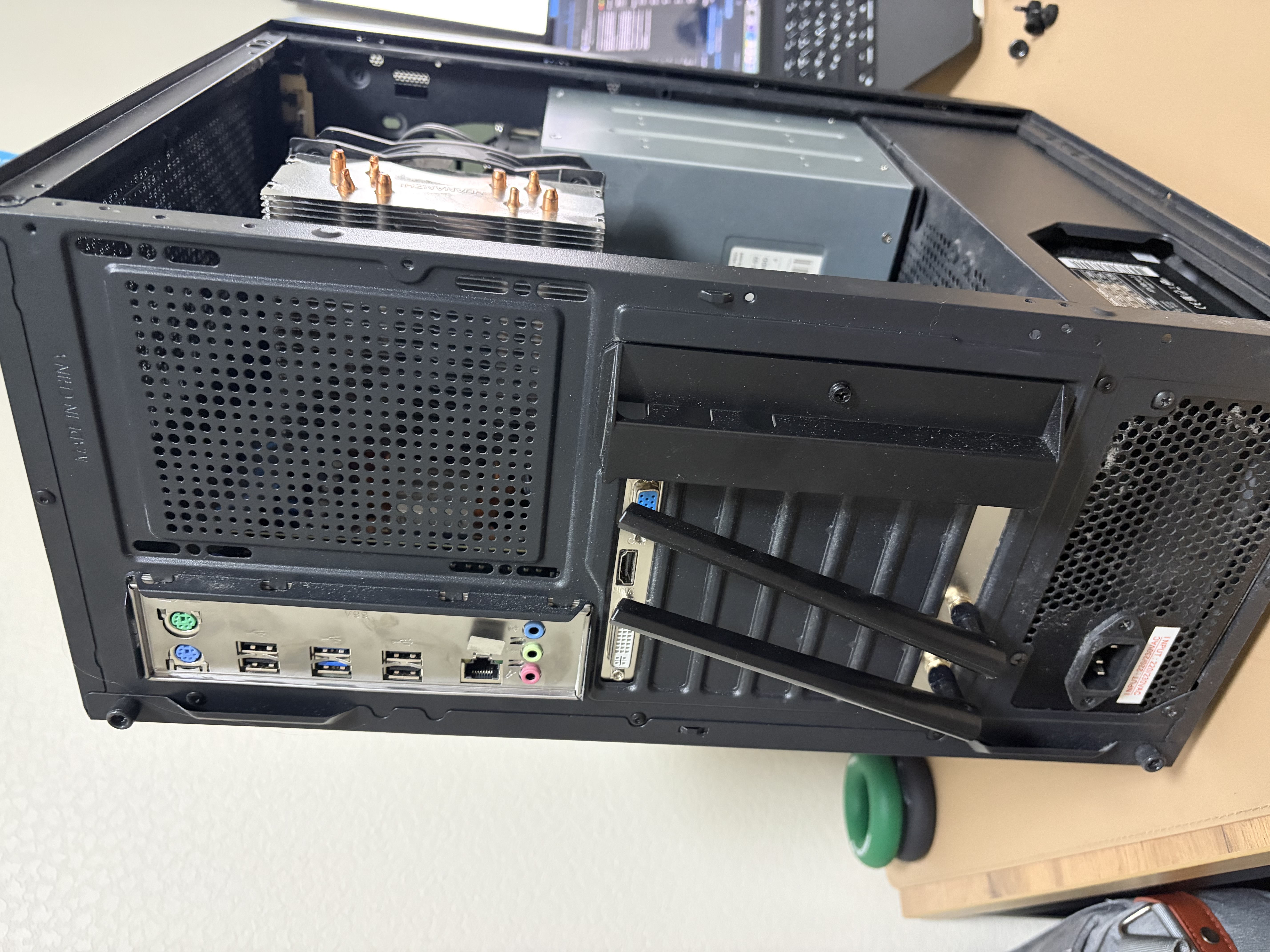 Внутренности сервера